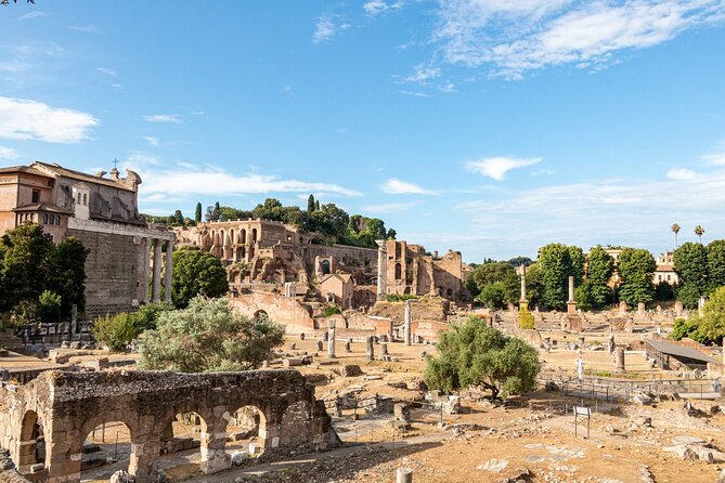 1-Day Rome: Vatican & Colosseum Tour - Sistine Chapel and St. Peter’s Square: Sacred Rules and a Little Breathing Room