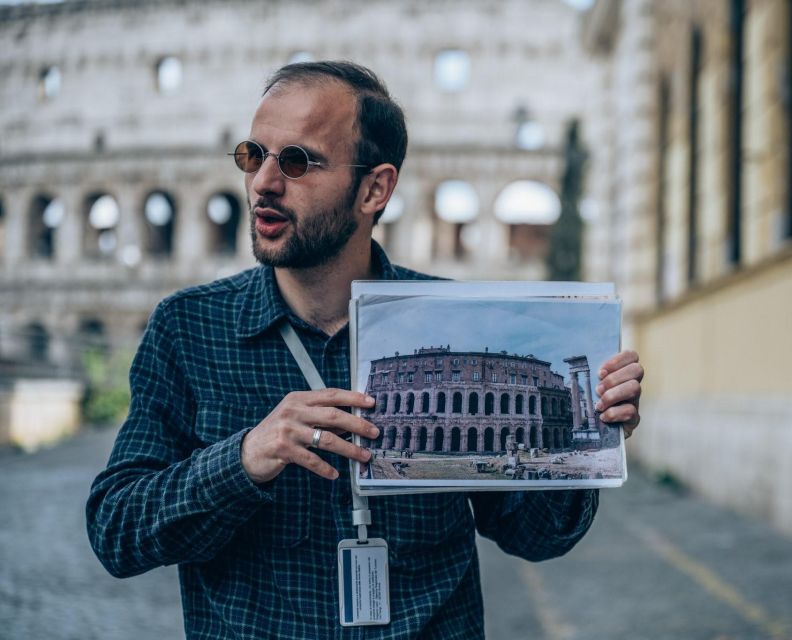 10 Wonders of Rome in 3 hours - Trevi Fountain: The Showpiece and the Details Around It