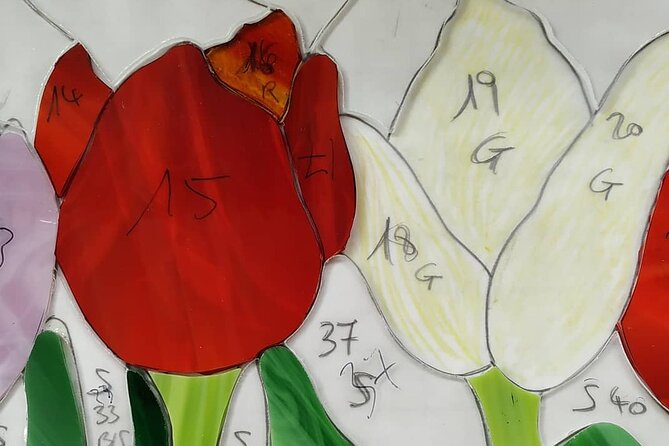 2/3 Hours Art Stained Glass Course in Trastevere - Price and value: what $96.11 really buys you
