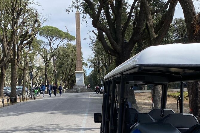 3 hour Golf Cart tour of Rome with Gelato - Piazza Colonna: fast context at the Column of Marcus Aurelius