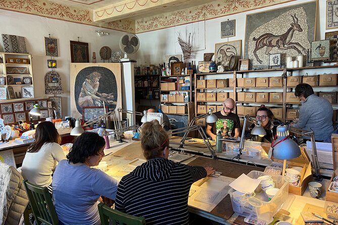 3 Hours Mosaic Workshop in Trastevere - Finding the Studio: Via Corsini and a Smooth 3-Hour Time Block