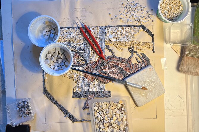 3 Hours Mosaic Workshop in Trastevere - Cutting and Placing Stones: What You Really Learn