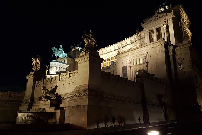 Ancient Rome at Twilight Walking Tour - Monti Streets and Julius Caesar Origins Stories