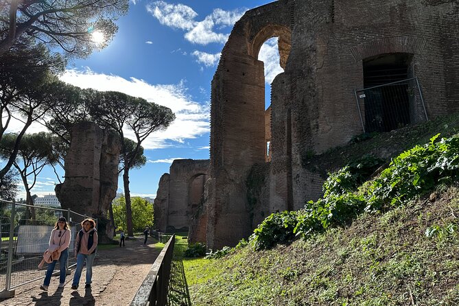 Ancient Rome Discovery: Colosseum, Forum, Palatine Guided Tour - Key things that make this tour worth it