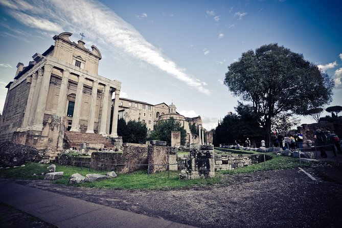 Ancient Rome Guided Tour: Colosseum, Forum and Palatine - Walking reality: steep stairs, hills, and smart pacing