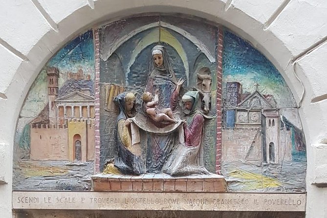 Assisi and Orvieto from Rome: Enjoy a Day in Umbria, Private Tour - Stop 6: Orvieto Duomo and the facade that grabs you fast