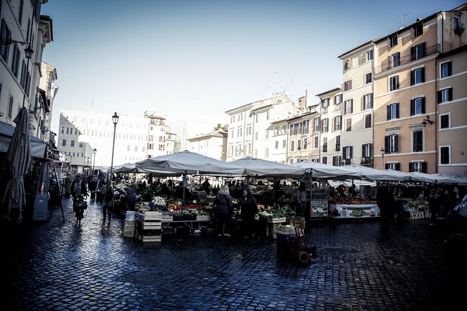 Authentic Roman Cooking Class & Market Experience - Inside the kitchen: three pastas, one main, and real technique