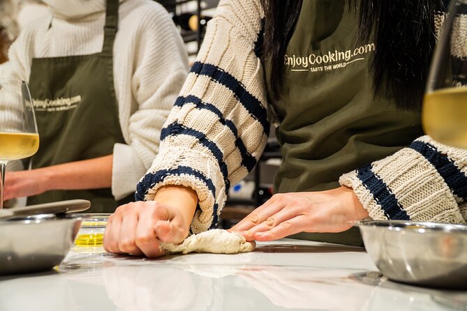 Authentic Roman Pizza, Suppli & Gelato Workshop with Italian Wine - Meeting your chef: why a small group changes everything