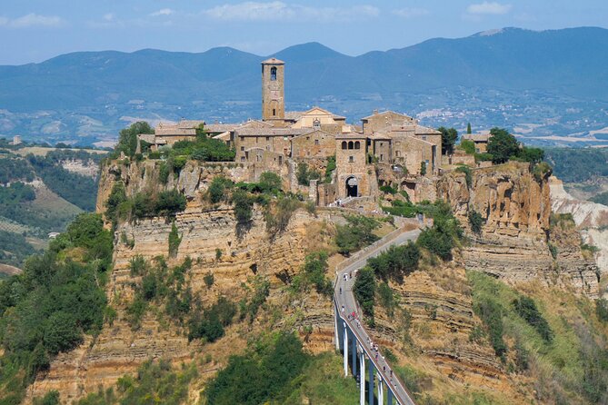 Bagnoregio & Orvieto Day Trip from Rome with Wine Tasting & Lunch - Orvieto Duomo and Underground: Two Stops in One Town