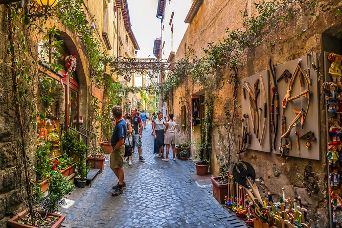 Bagnoregio & Orvieto Day Trip from Rome with Wine Tasting & Lunch - Practical Tips That Make This Day Trip Work Better