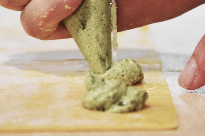 Become a Masterchef in Rome: Pasta, Ravioli and Tiramisù Class - Fettuccine and Roman sauces: learning the flavor logic