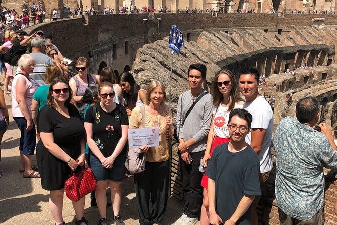 Best of Colosseum Experience: Exclusive Tour in 40 Languages - Entering the Colosseum: gladiators, engineering, and what you’ll actually notice
