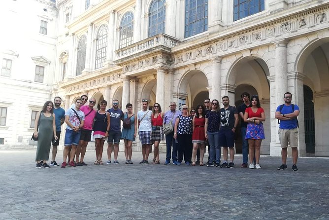 Best of Rome Walking Tour including Trevi Fountain - Pantheon exterior only: the rule that changes the whole plan