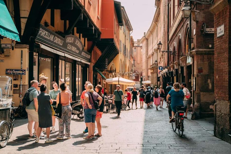 Bologna: Small-Group Tour with the Historic Archiginnasio - Piazza Maggiore to San Petronio: Getting Oriented Fast