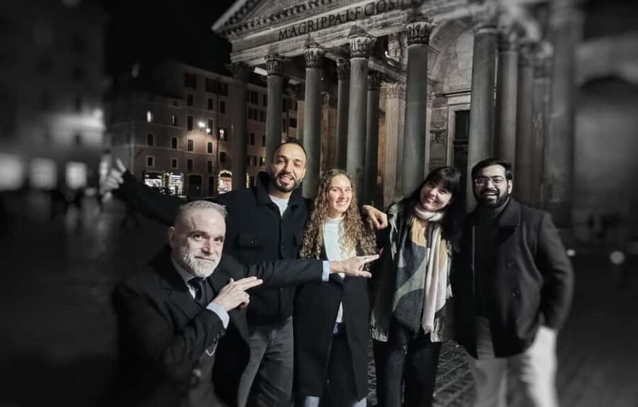 Bona Fide Roma Highlights Tour - Trevi Fountain: Why There’s a Line and What the Water Story Adds