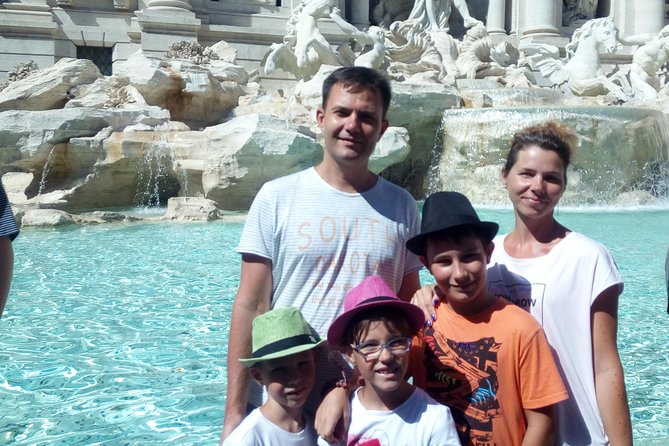 Campo dè Fiori Market and Trevi Fountain Food and Wine Tour in Rome - Piazza Navona: the Four Rivers fountain and the tiramisù stop