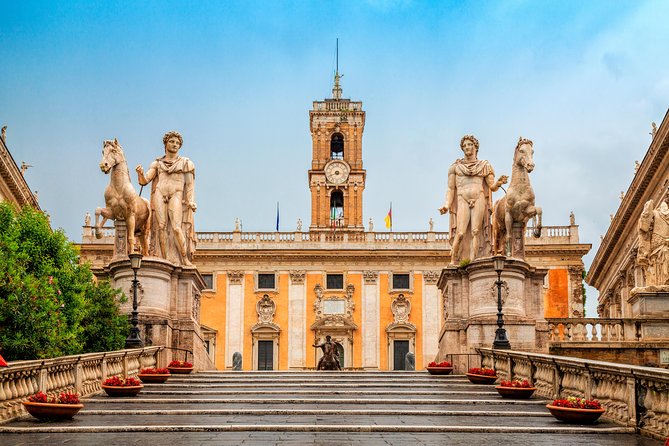 Capitoline Museum Experience with Multimedia Video - The 25-minute Ancient Rome multimedia video: a smart warm-up