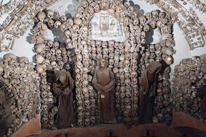 Capuchin Crypts Tour – Fast-Track, Guided or Audio - Guided vs Audio: What Changes in Your Capuchin Crypts Ticket