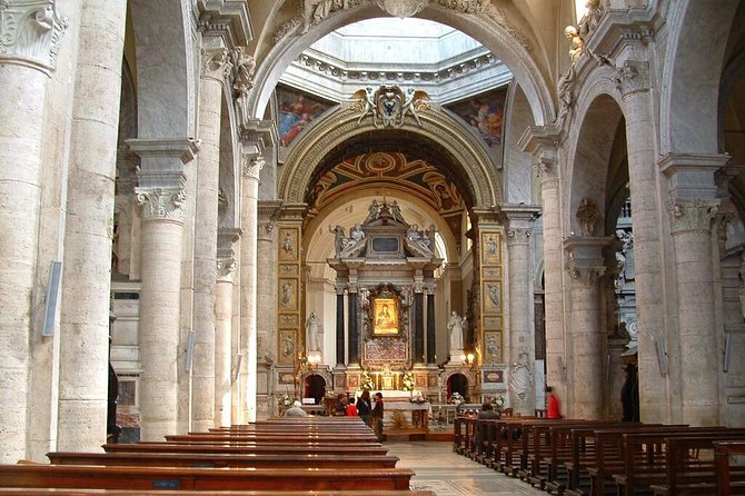 Caravaggio Art Walking Tour of Rome with Pantheon Visit - A 4:00 pm start is smart for Rome’s art stops