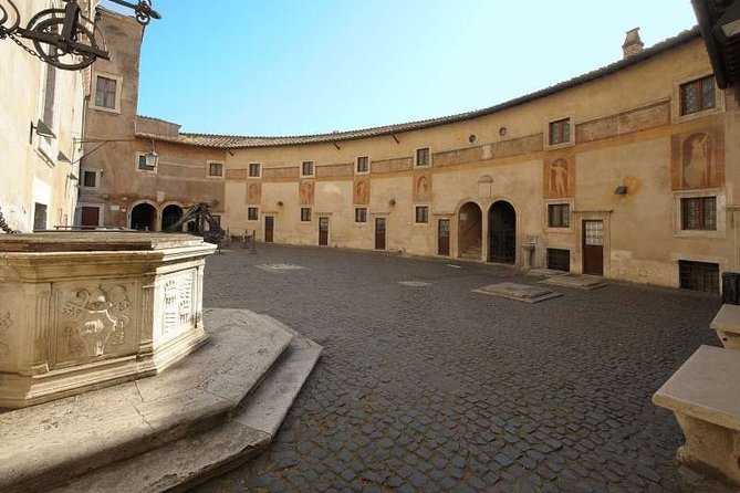 Castel Sant'Angelo Small Group Tour - Your 2-Hour Route: From Courtyard to the Top