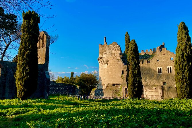 Catacombs, Appian, Aqueducts, in a Fiat500 with a local, Pick-up - Catacombe di San Callisto: Unexpected Greenery Meets Underground History
