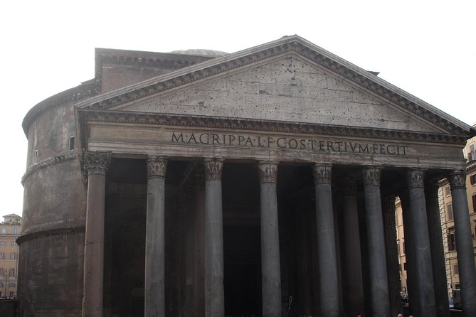 City walk through Spanish steps, Trevi fountain, Pantheon, Navona, Angel Castle - Key highlights worth your attention