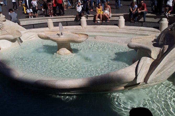 City walk through Spanish steps, Trevi fountain, Pantheon, Navona, Angel Castle - The Pantheon inside and out: how to read the building