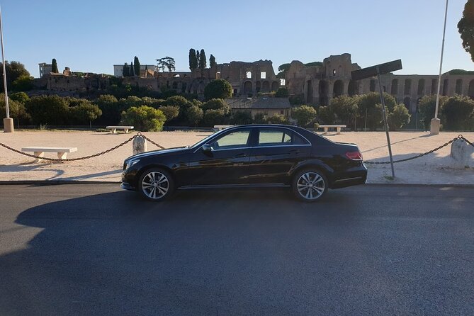 Civitavecchia Private Transfer: Rome to Civitavecchia Cruise Port - Your vehicle and group size: up to eight people, real comfort