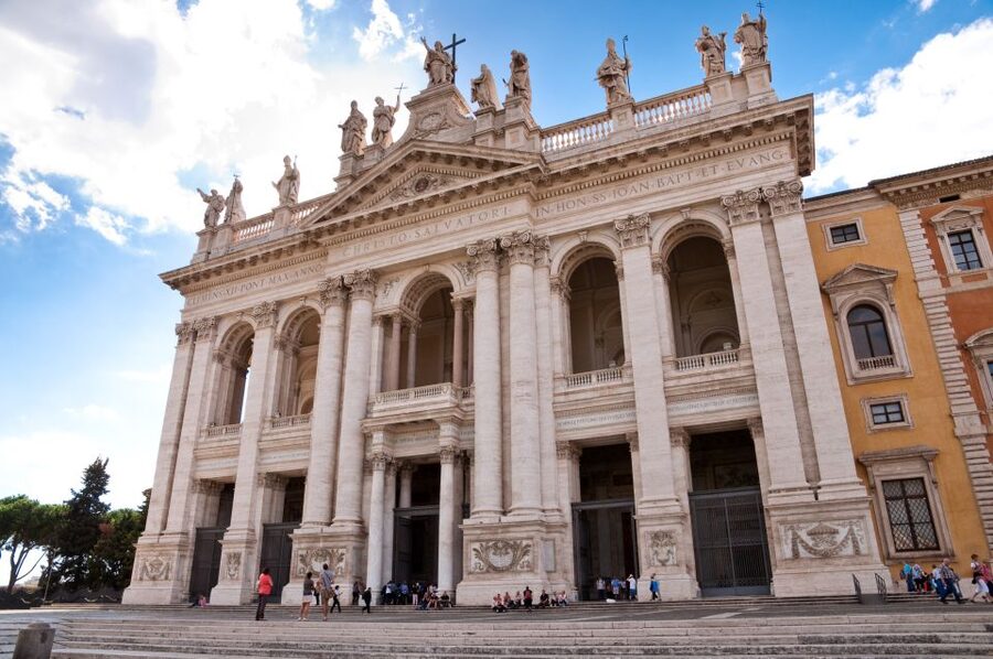Cloister of St John in Lateran Basilica Ticket - Your 1-Hour Game Plan: Basilica Then Cloister
