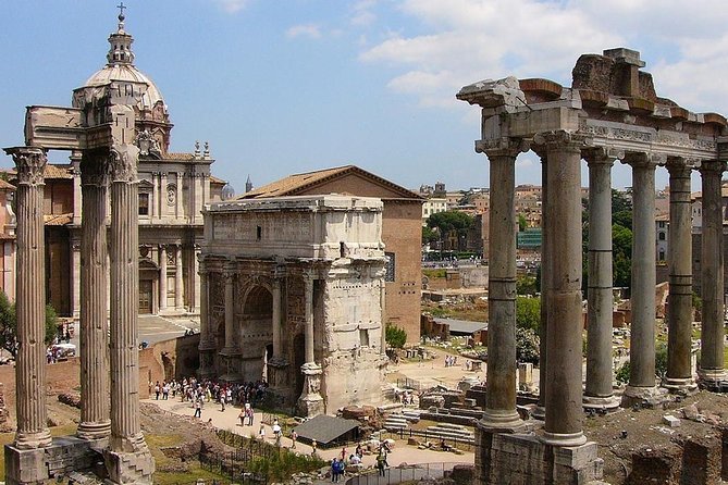 Colosseum and Roman Forum Guided Tour - What the guide experience feels like (based on real patterns)