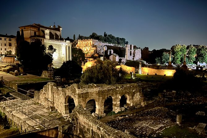 Colosseum and Roman Forum Sightseeing Area Night Walking Tour - The Guide Factor: Why Simone, Jacob, Max, and Ivana Keep Showing Up in Reviews