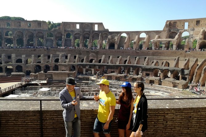 Colosseum Arena, Forum and Palatine Hill Tour - Palatine Hill: The “Luxury Side” of Ancient Rome