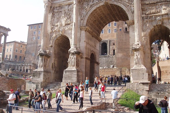 Colosseum Arena tour with Roman Forum and Cesar's Palace - Who this tour suits best (and who should be cautious)