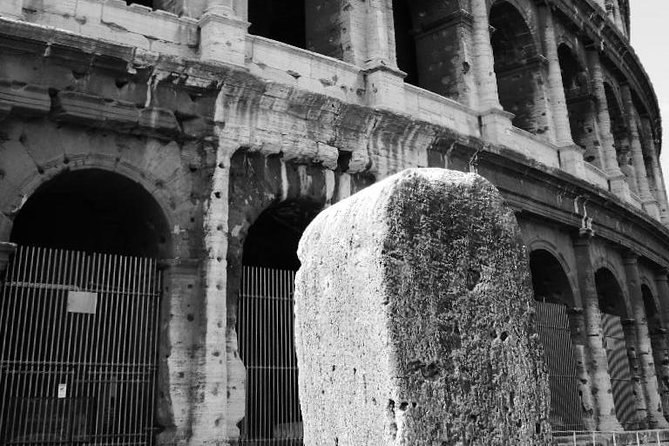 Colosseum en Forum Romanum in het Nederlands - Headsets and the Reality of Crowds