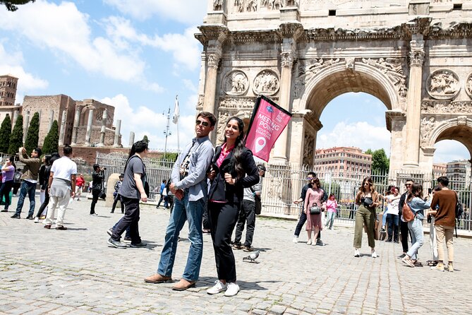 Colosseum Escorted Entrance Combo Pass with Open Bus - Audio Commentary in 12 Languages: Helpful, But Plan for Technical Glitches