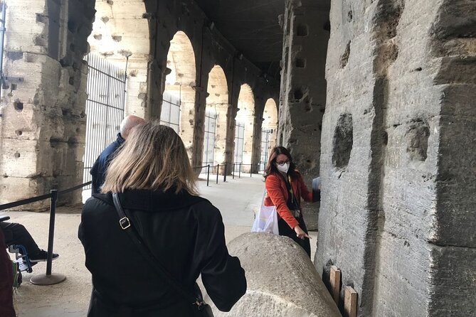 Colosseum Game for Kids and Families - Meeting at the Arch of Constantine, then stepping into the arena time frame