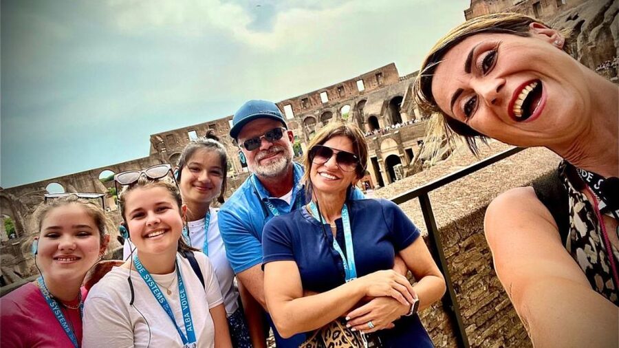 Colosseum: Gladiator’s Gate & Arena Floor Experience - Meeting at the Arch of Constantine and beating the ticket line