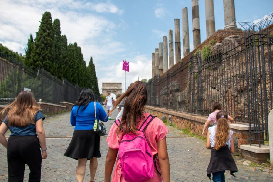 Colosseum Gladiator Tour for Kids and Families - Interactive Quizzes and Games That Actually Pull Kids In