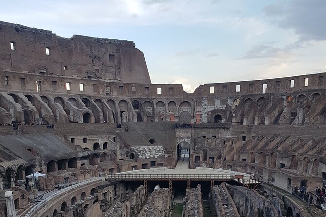 Colosseum Guided Tour and Ancient Rome - Palatine Hill and Foro Romano: Admission Included, Guidance Switches Off