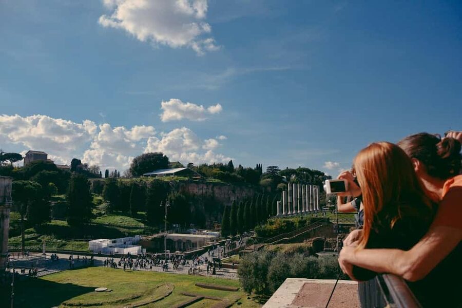 Colosseum Guided Tour Semi-Private Group on Free Entry Days - Practical Advice for a Smoother Colosseum Day