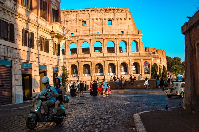 Colosseum Hosted Entry + Audio Guide & Pro Photoshoot (Arena Opt) - Palatine Hill in 30 Minutes: Views and the Birthplace Feeling