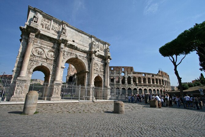 Colosseum, Palatine hill and Roman forum Access with audio guide - Why reserved Colosseum entry changes the whole day