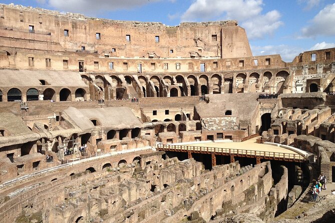 Colosseum, Palatine hill and Roman forum Access with audio guide - Price and logistics: is $51.72 actually good value