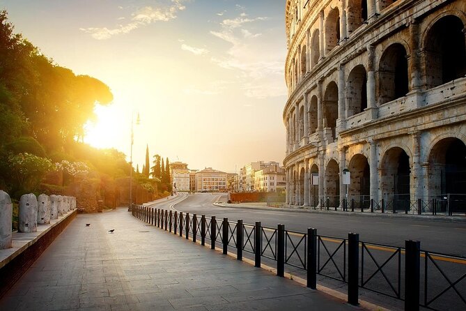 Colosseum private tour with guide - Getting to Piazza del Colosseo (and keeping entry smooth)