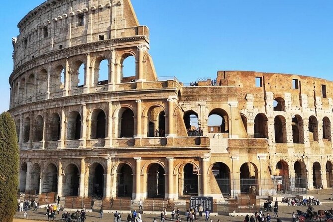 Colosseum, Roman Forum and Palatine Hill Fully Guided Tour - A 2.5-hour hit of the Colosseum, Forum, and Palatine Hill