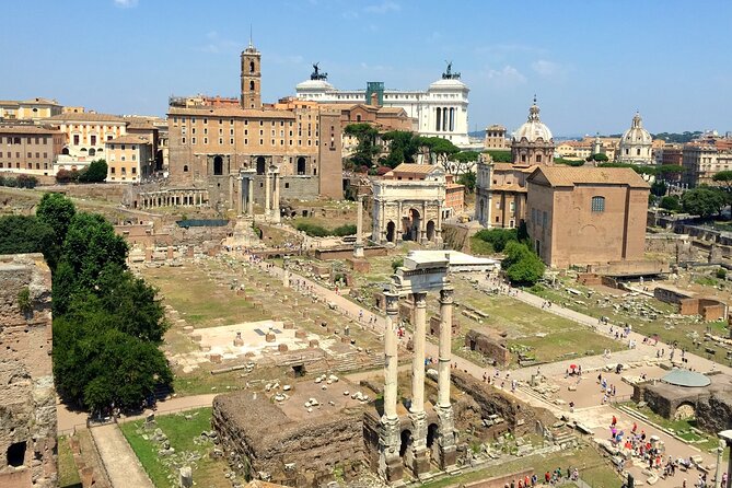 Colosseum, Roman Forum and Palatine Hill Skip Line Private Tour - Entering The Colosseum Inside