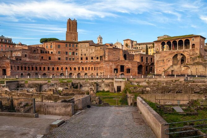 Colosseum, Roman Forum and Palatine Hill Skip Line Private Tour - Palatine Hill: The Heart of the Early Empire