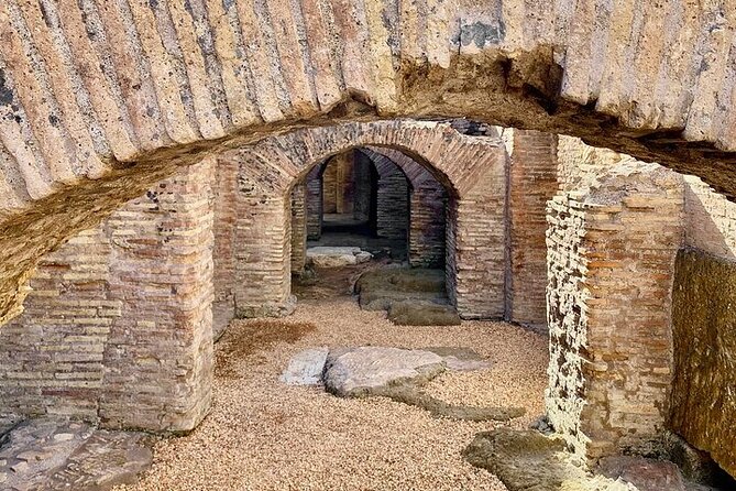 Colosseum, Roman Forum & Palatine Hill Access with Audio Guide - Value: Is This Worth $45.04 (and When the Arena Upgrade Pays Off)?