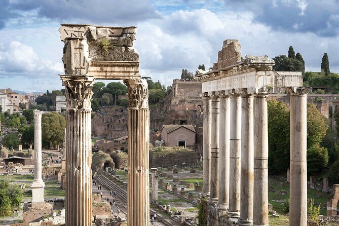 Colosseum, Roman Forum, Palatine Hill Tour with Arena option - Entering the Colosseum: Exterior Views, Gladiator Lore, and the Arena Option