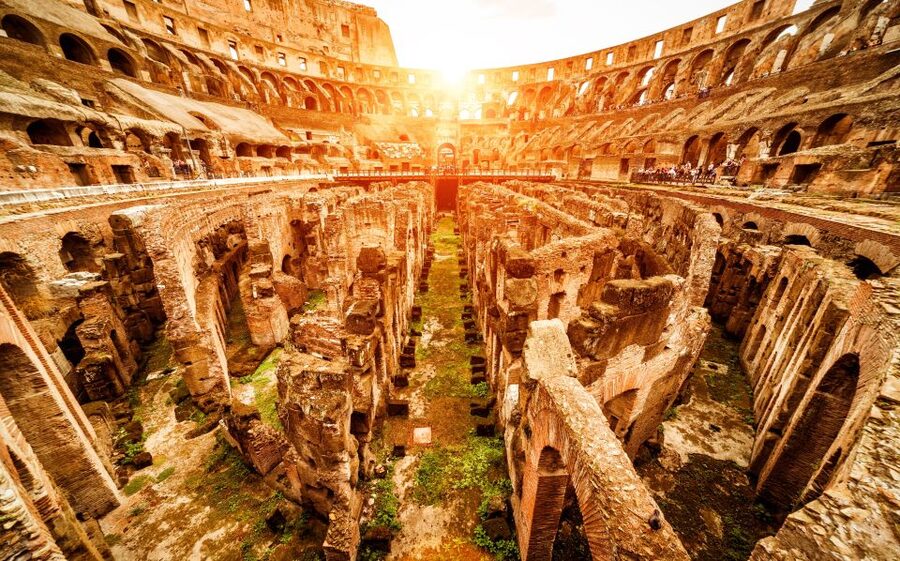 Colosseum: Semi Private Tour with VIP Arena Access - Meeting at Via dei Fori Imperiali: how to avoid the first stress